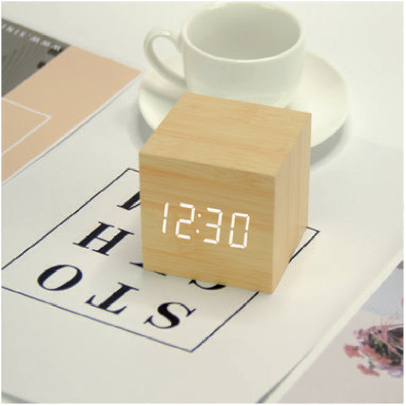 Wooden Alarm Clock personnalisable